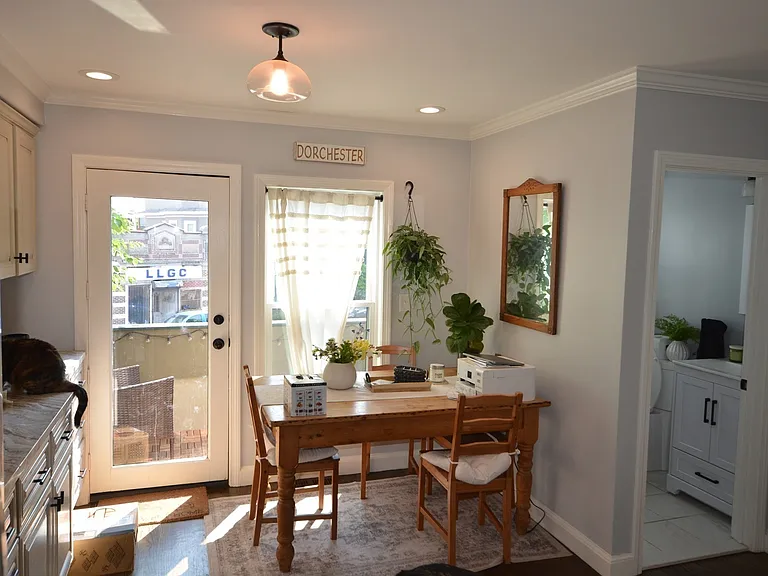 111 Alban St #5 — Photo 12