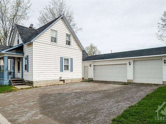 2nd image of 37 Queen St N