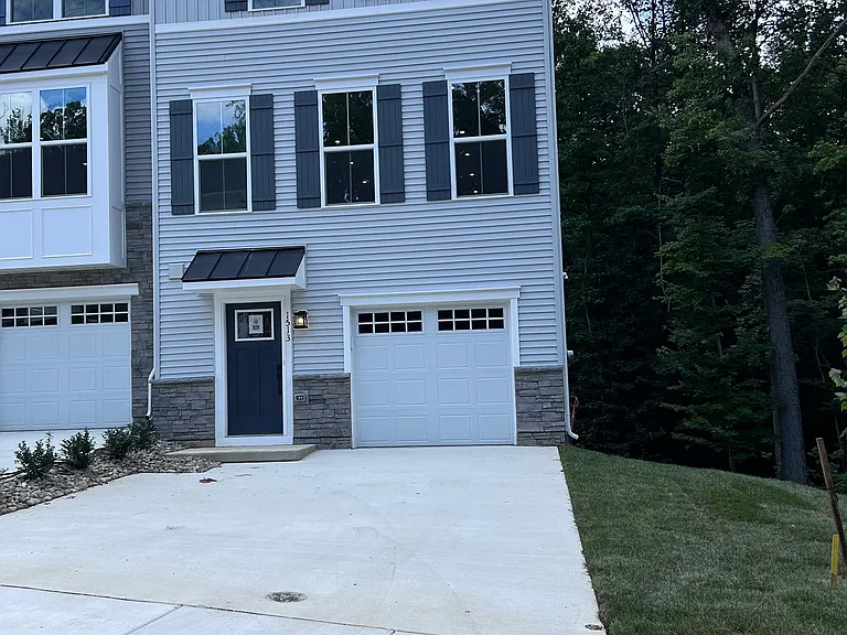 1513 Libourne Ct — Photo 2