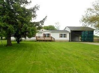 2480 Peck Rd, Croswell, MI 48422