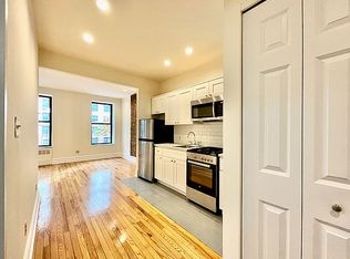 326 E 34th St #B1F, New York, NY 10016