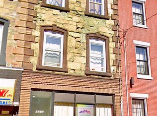 1427 Wharton St FLOOR 3, Philadelphia, PA 19146