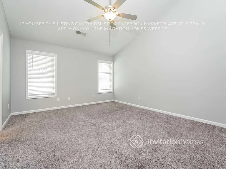 175 Cedarhurst Rd — Photo 10