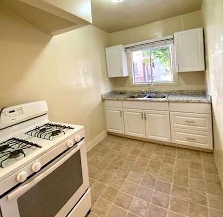 5th image of 600 E Garfield Ave APT 3