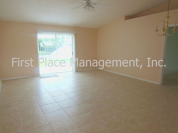 5th image of 12645 Ash Harbor Dr