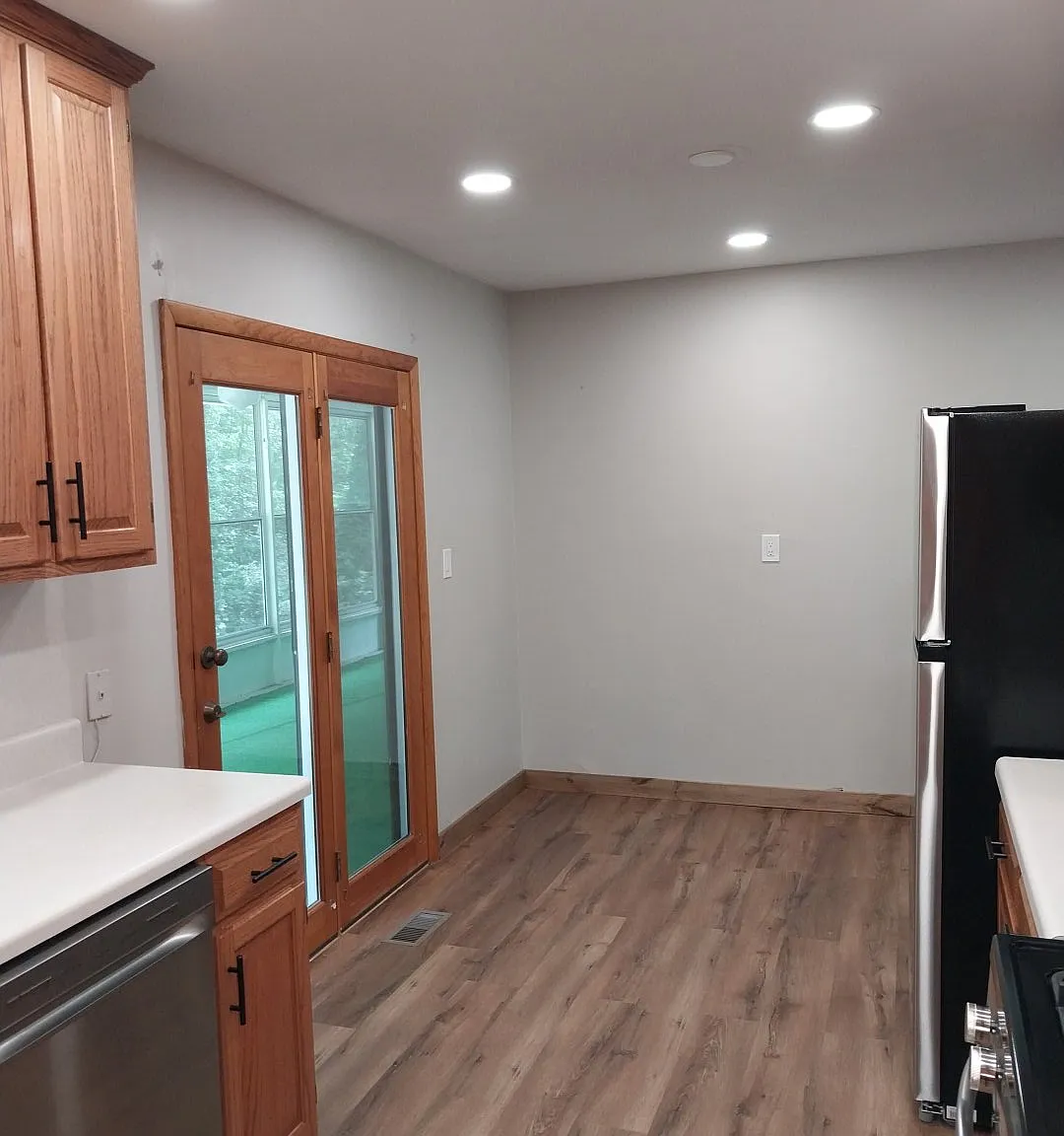 2 bed, 1.5 bath, 1250 sqft, $1,600 — Photo 4