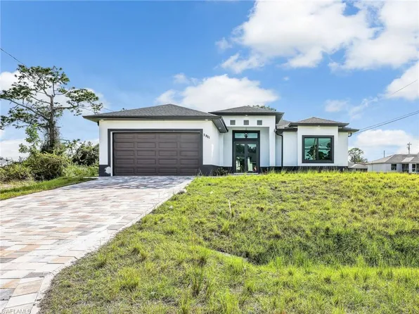 350 Delaware RD, LEHIGH ACRES, FL 33936