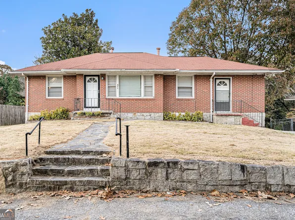 864 Northview Dr, Forest Park, GA 30297