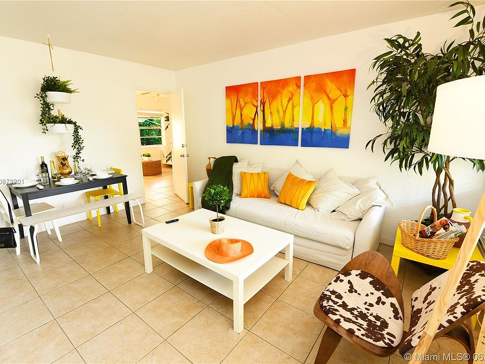 1st image of 2101 SE 4th Ave #1513