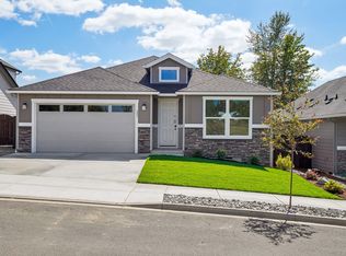 645 NW 31st St, Battle Ground, WA 98604