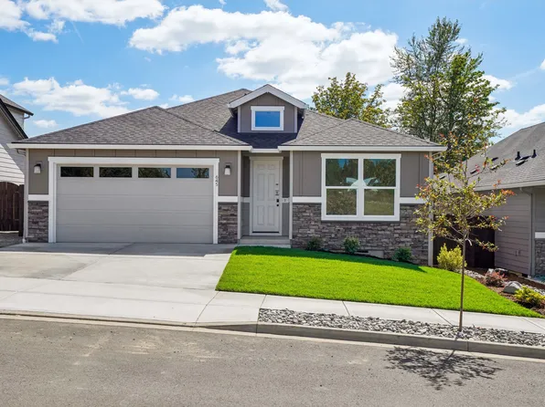 645 NW 31st St, Battle Ground, WA 98604