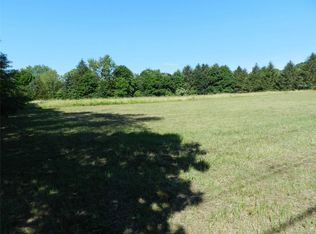 89 West Ln, Riverhead, NY 11901