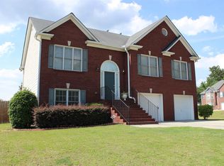 2700 Chandler Grove Dr, Buford, GA 30519
