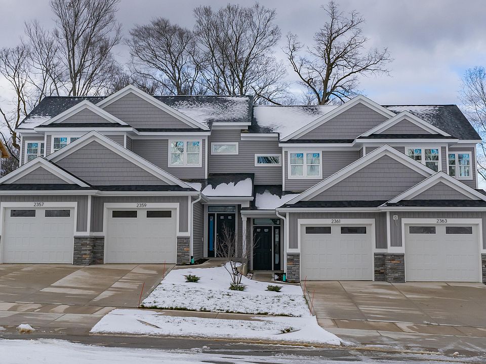 1st image of 2361 Watertown Way NE
