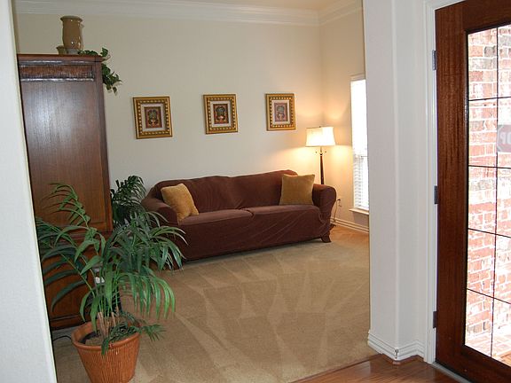 Living Room/Study