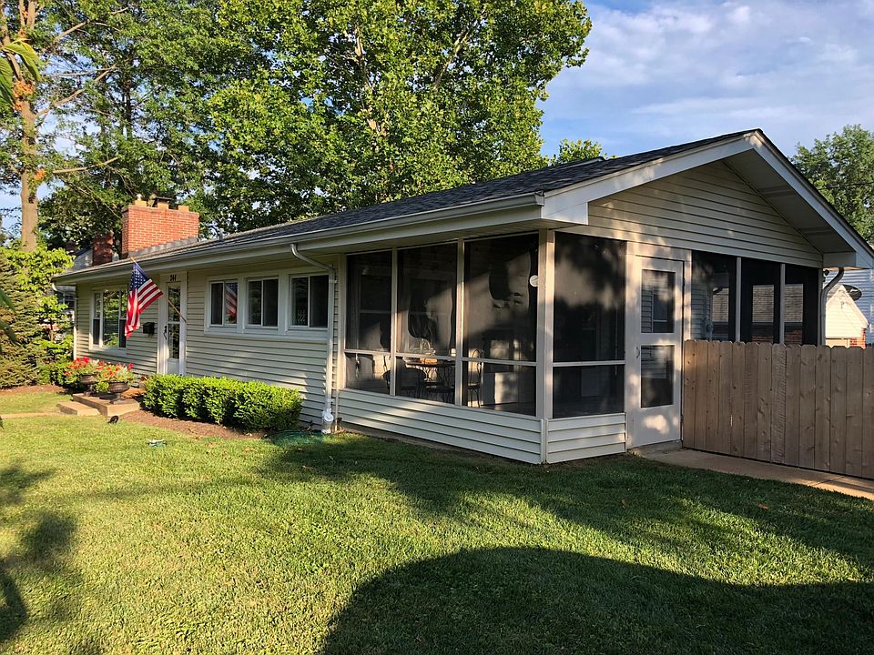 1st image of 244 E Sarah Ave