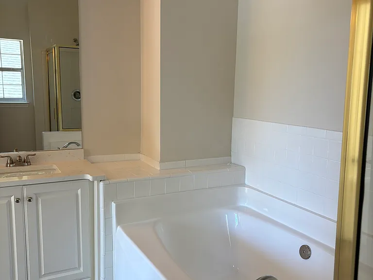 95 Prestwick Ln — Photo 28