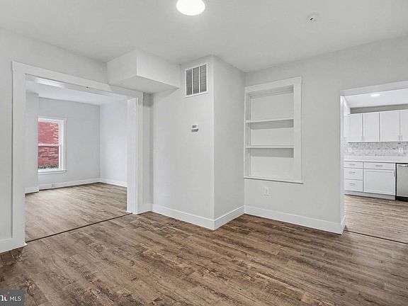 5th image of 1915 Old Taneytown Rd