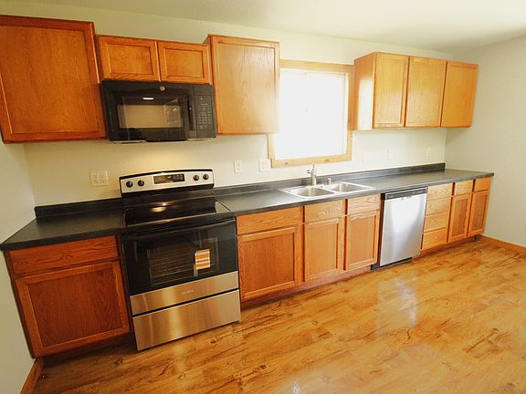 Kitchen - Lower