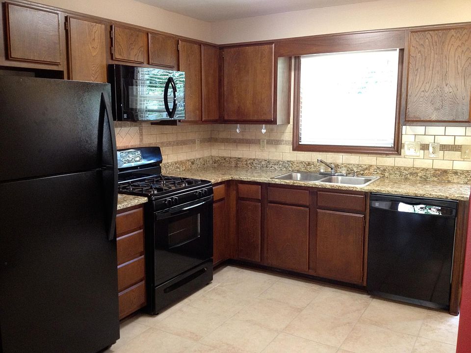 1st image of 6045 Sand Wedge Cir