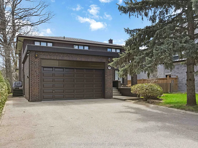 49 Sylvadene Pkwy #LOWER — Photo 14
