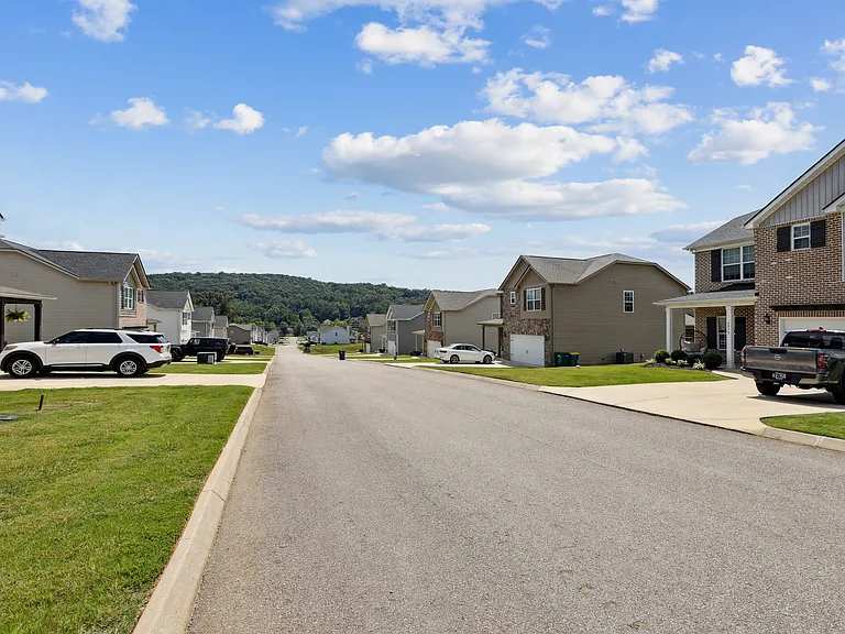 2429 Union Pointe Ln — Photo 23