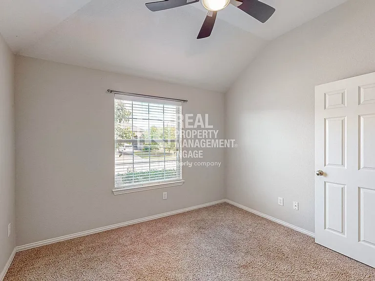 14609 Frisco Ranch Dr — Photo 34