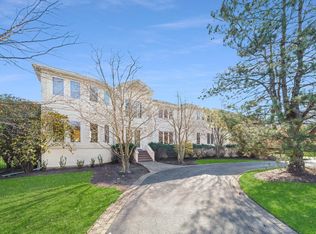 1669 Braeside Ln, Northbrook, IL