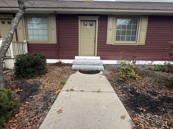 210 North Main Street - 10