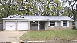 1st image of 2207 Cales Dr
