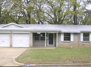 2207 Cales Dr, Arlington, TX 76013