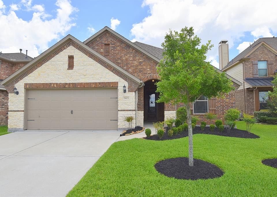 1st image of 26623 Grey Sparrow Dr