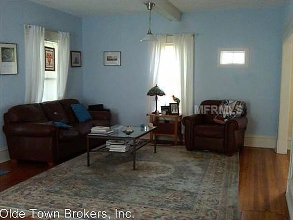 4th image of 720 Hillcrest St