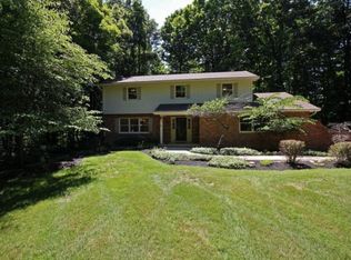 2361 Carriage Rd, Powell, OH 43065