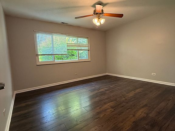 3rd image of 2665 Sumac St #2665