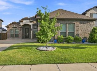 5812 Painswick Dr, Aubrey, TX 76227