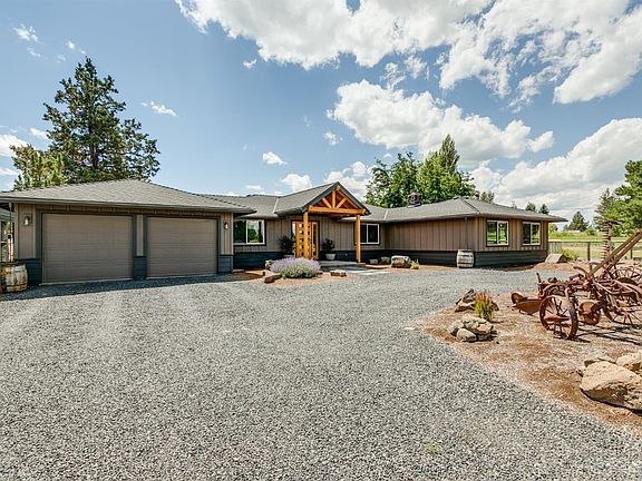 2nd image of 21785 Coyote Dr