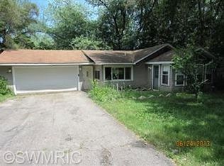 5919 Dakota Ave, Portage, MI 49024