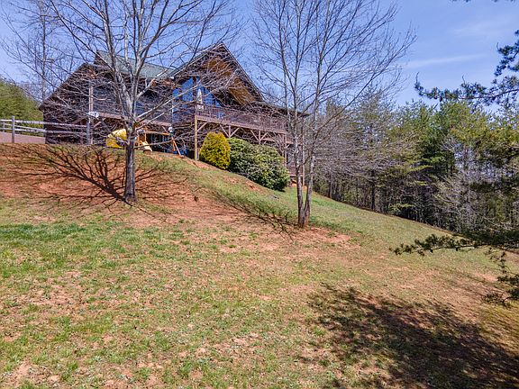 4th image of 599 Red Oak Road Road