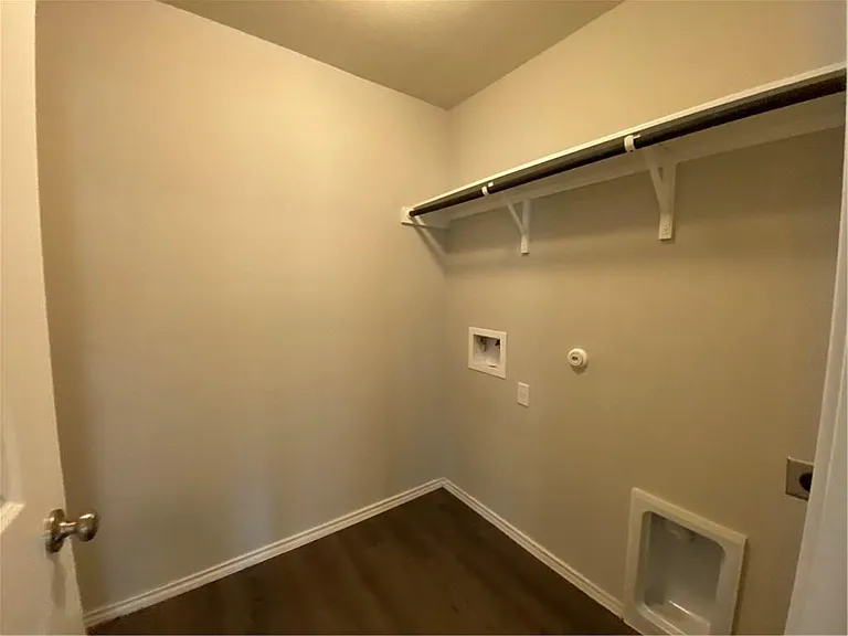 21700 Urraca Ln — Photo 32