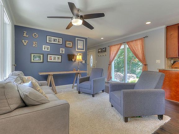 5th image of 2034 Bramblewood Dr