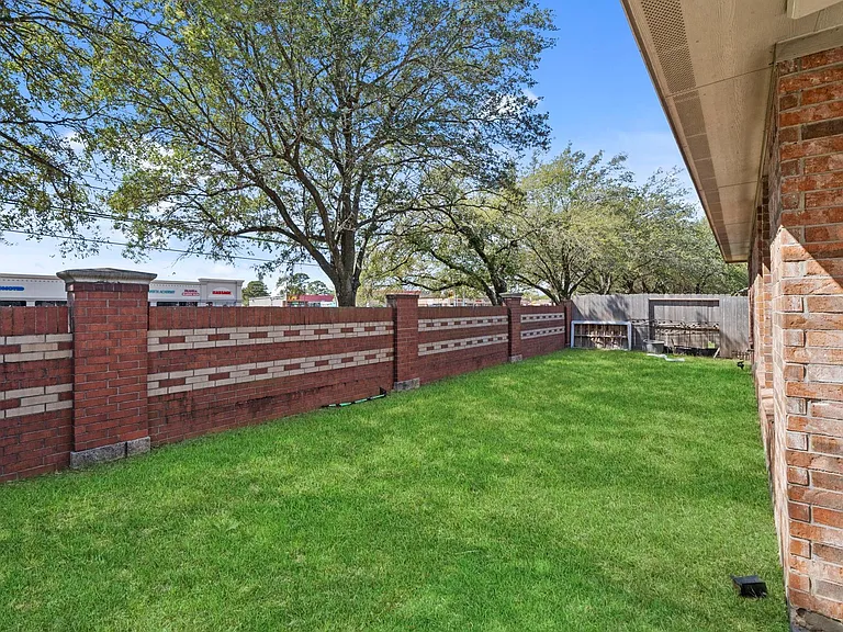 17215 Fernchase Ct — Photo 29