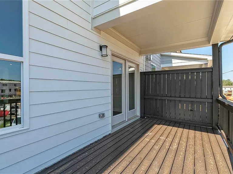 1337 Creekside Cir NW — Photo 16