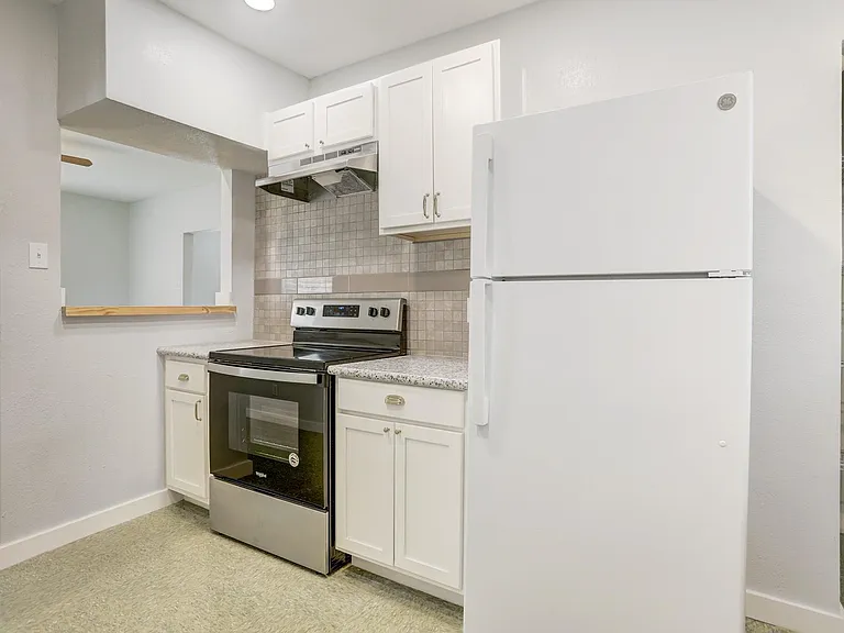 3345 Reeves St #A — Photo 2