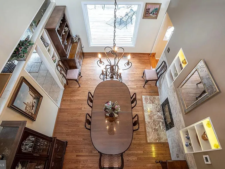 11696 Fox Glen Dr — Photo 11