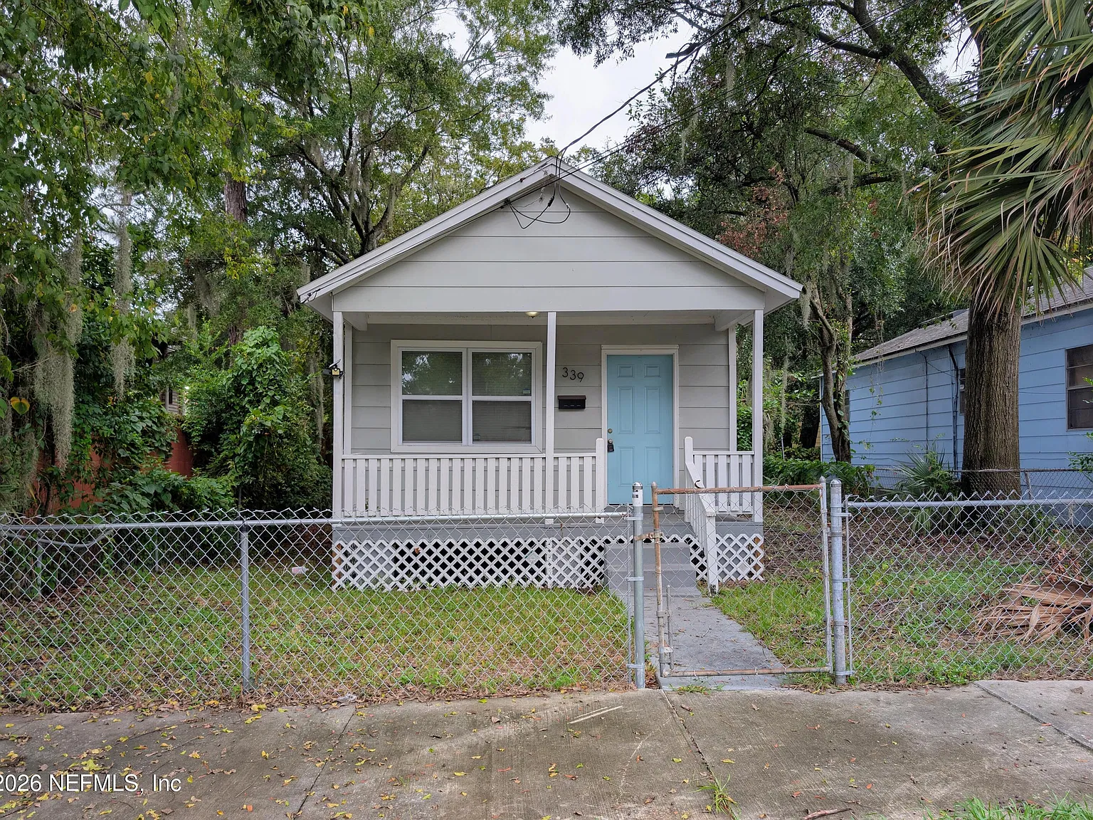 2 bed, 1.0 bath, 682 sqft, $1,000 — Photo 2