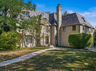 54 Kenilworth Ave, Kenilworth, IL 60043