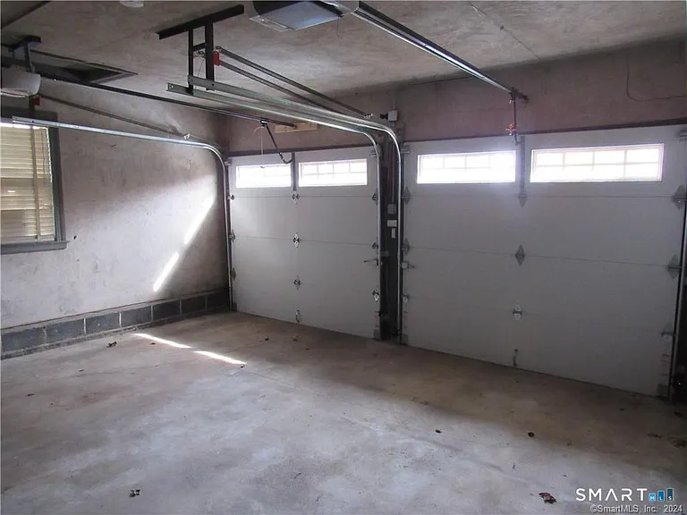 36 Rochford Ave — Photo 30