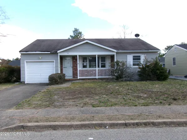 63 Eton Road, Toms River, NJ 08757