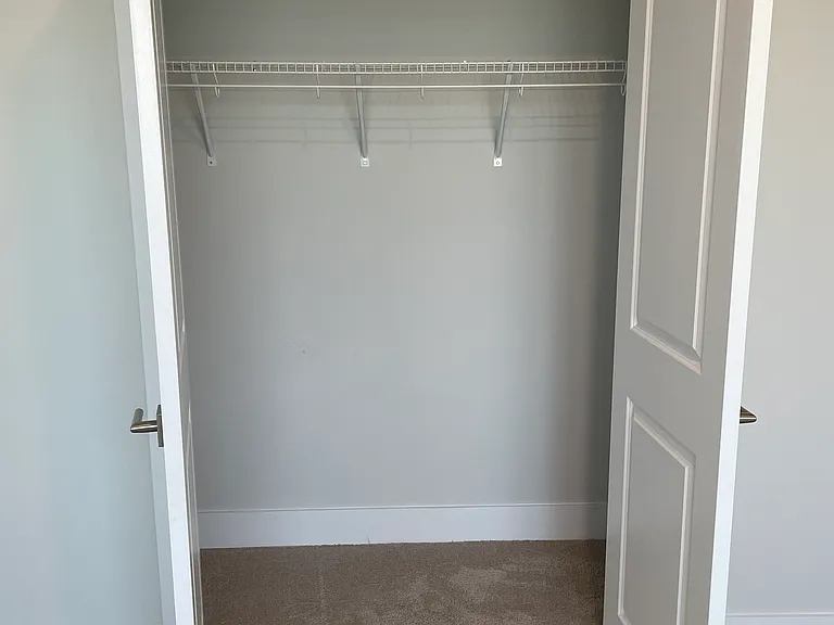 1704 Gem Ln — Photo 24